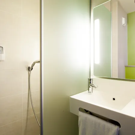 Hotell Lieusaint Carre Senart