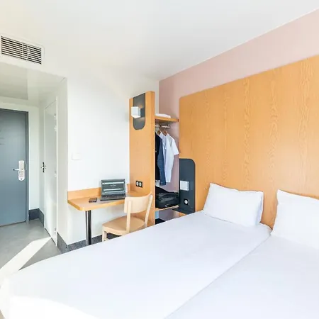 Lieusaint Carre Senart Hotell Lieusaint (Seine-et-Marne)