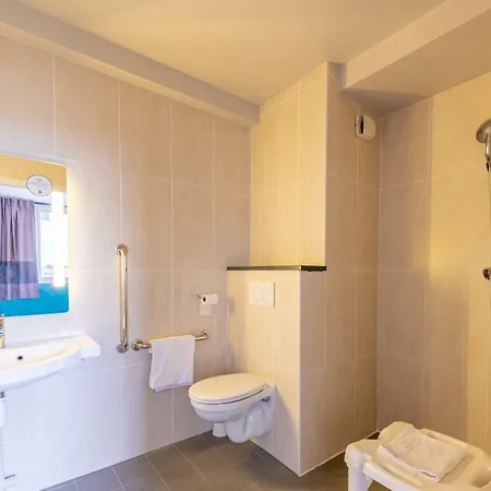 Hotel Carré Sénart 3*