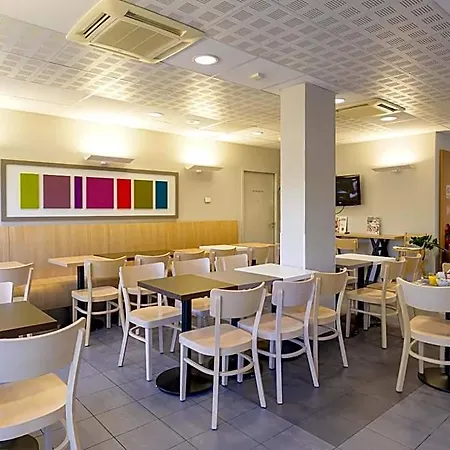 Lieusaint Carre Senart Hotel 3*